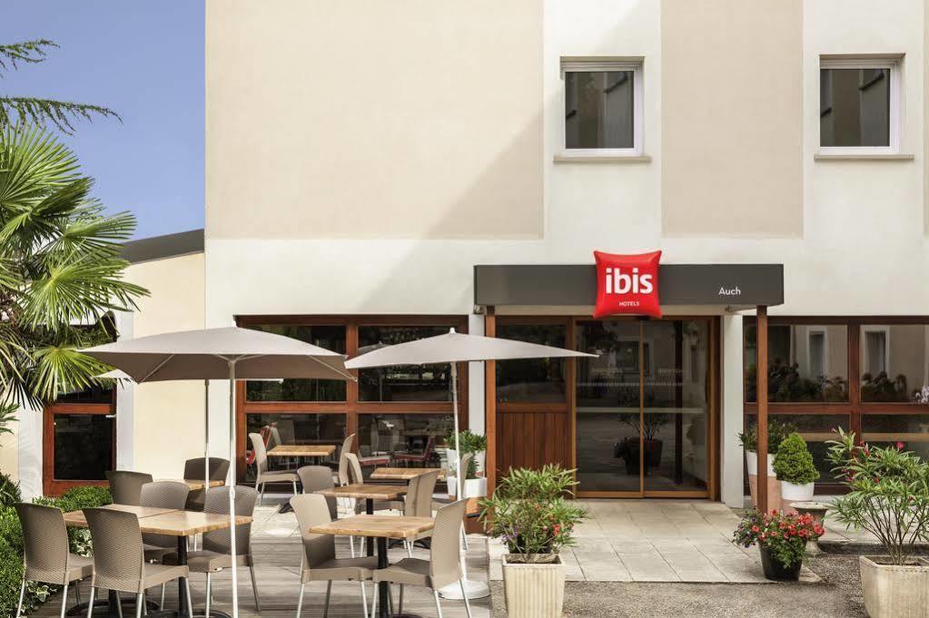 Ibis Auch Exterior foto